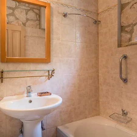 Myrties Stone Hotel